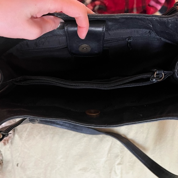 Vintage Frye Black Leather Purse - Picture 3 of 5